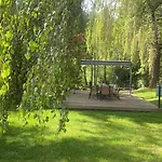Le Domaine De Pairis Guest house 3*